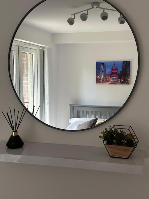 בלפסט Modern 1-Bed Apartment מראה חיצוני תמונה